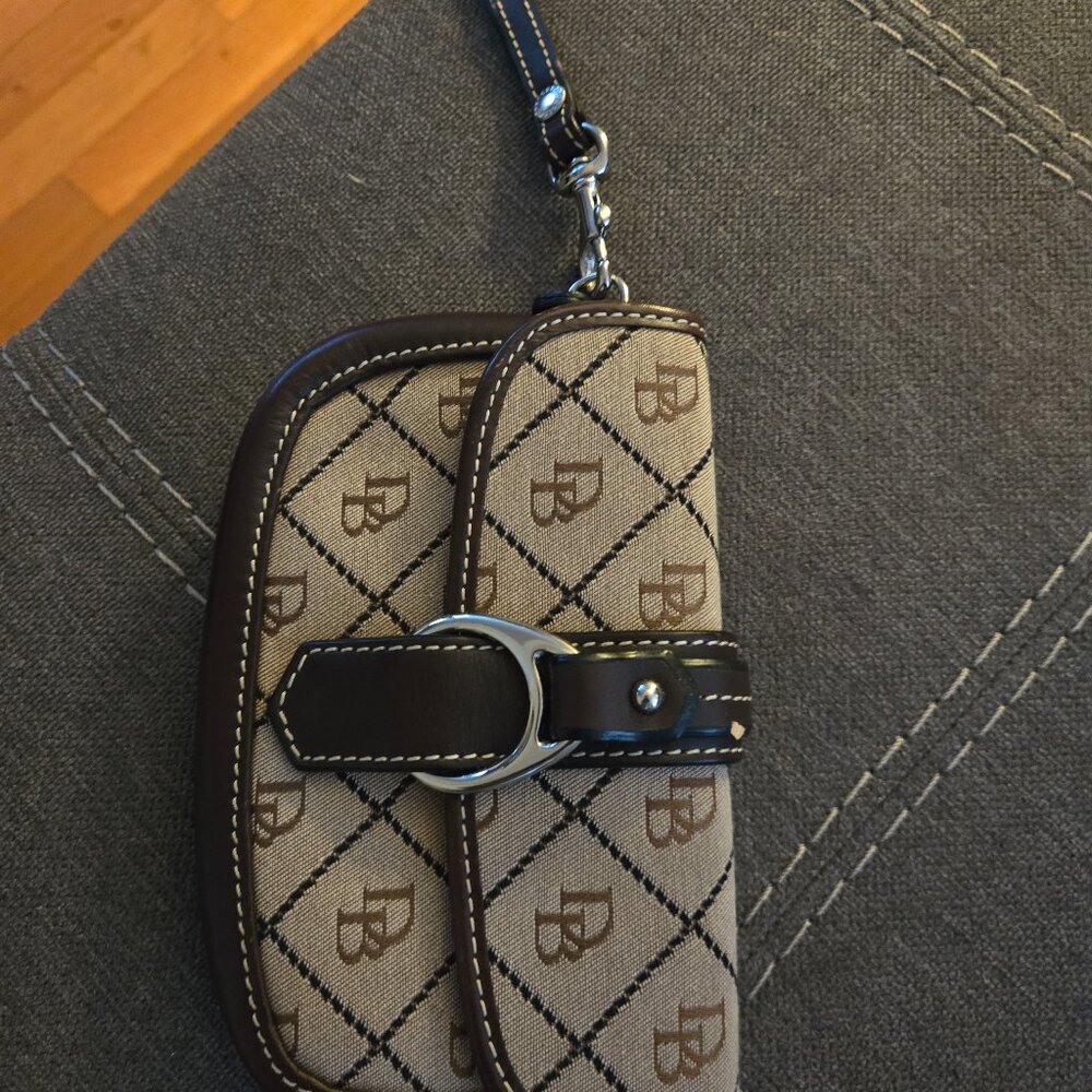 Wristlet